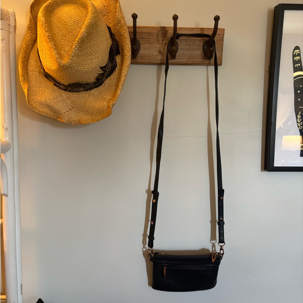 Elegant Black Crossbody Bag